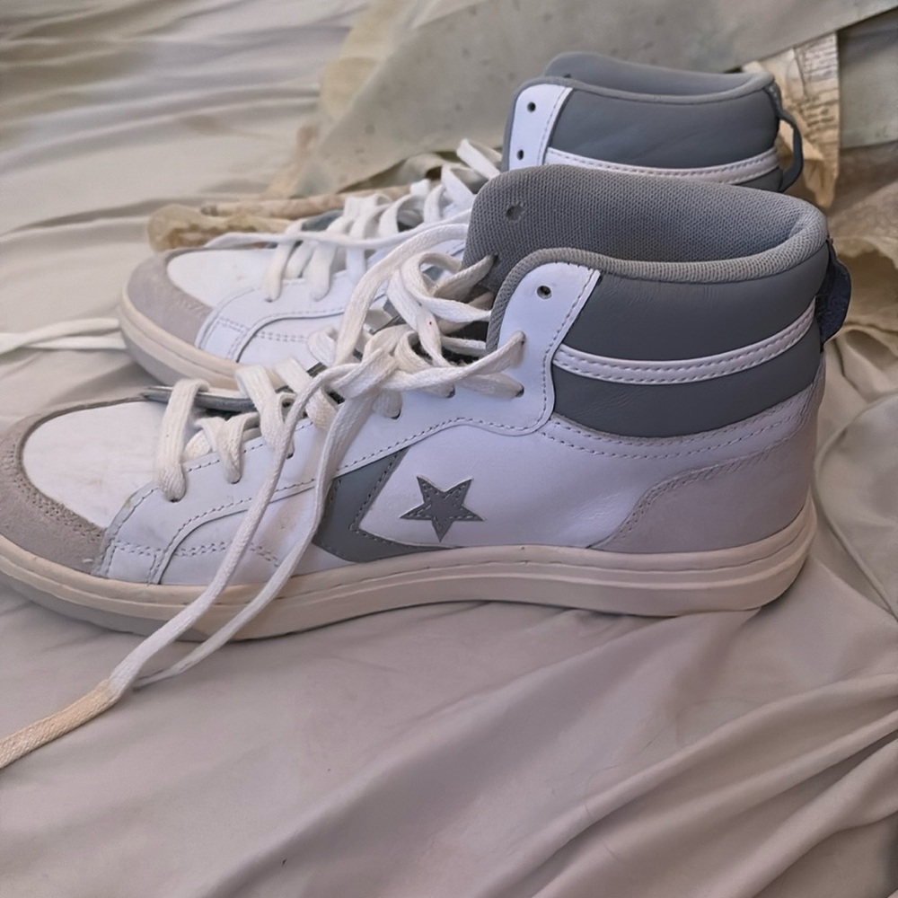 Converse All Star sneakers high tops  size 9 mens